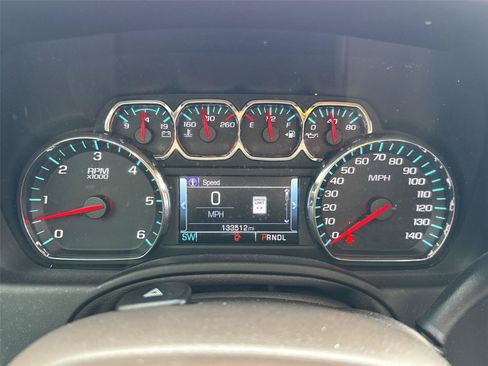 Used 2017 GMC Yukon SLT RWD image 14