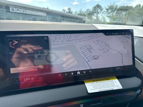 New 2025 BMW X3 xDrive30i w/ Convenience Package image 18