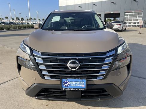 Certified 2024 Nissan Rogue SV w/ SV Premium Package image 6