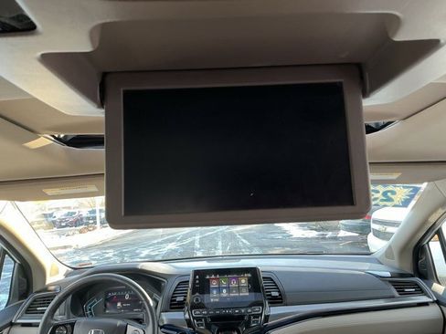 Used 2023 Honda Odyssey Elite image 21