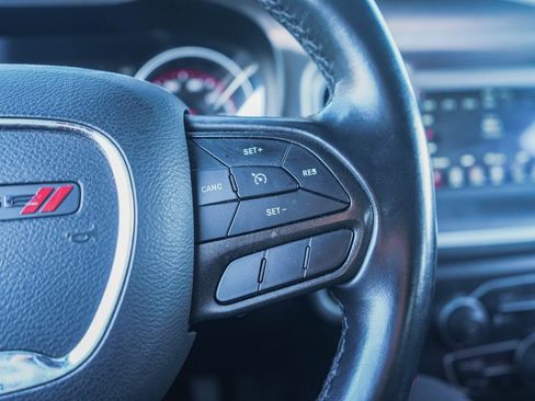 Used 2022 Dodge Charger SXT image 22