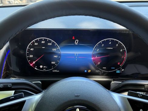 New 2026 Mercedes-Benz GLB 250 image 11