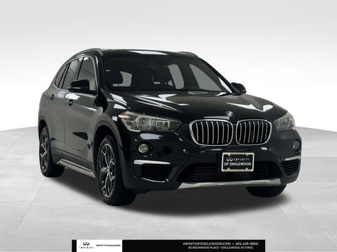 Used 2018 BMW X1 xDrive28i w/ Convenience Package image 1