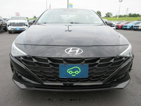 Used 2022 Hyundai Elantra SEL FWD image 8