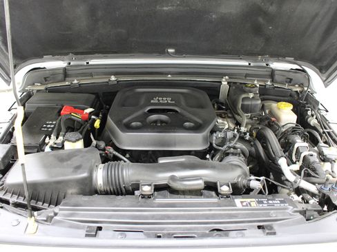 Used 2020 Jeep Wrangler Unlimited Rubicon image 40