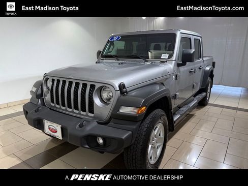 Used 2020 Jeep Gladiator Sport w/ Quick Order Package 24S AWD/4WD image 1