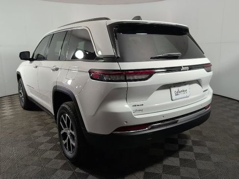 New 2025 Jeep Grand Cherokee Limited AWD/4WD image 4