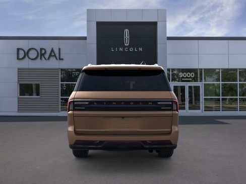 New 2026 Lincoln Navigator L Black Label AWD/4WD image 5
