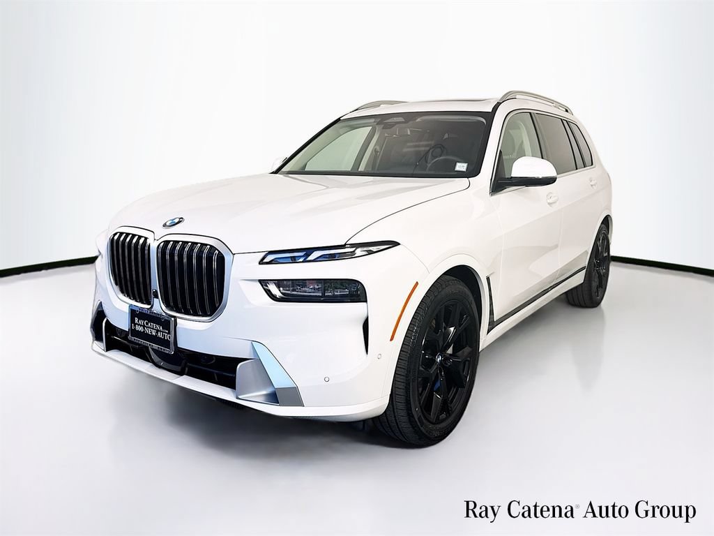 Used 2026 BMW X7 xDrive40i w/ Premium Package AWD/4WD image 3