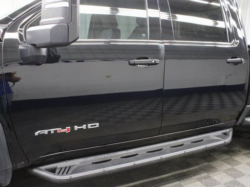 Used 2024 GMC Sierra 2500 AT4 image 48