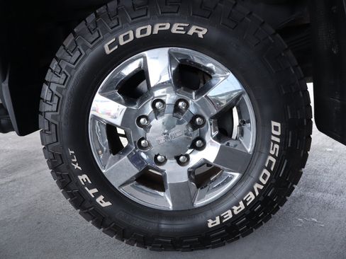 Used 2015 GMC Sierra 3500 SLE image 41