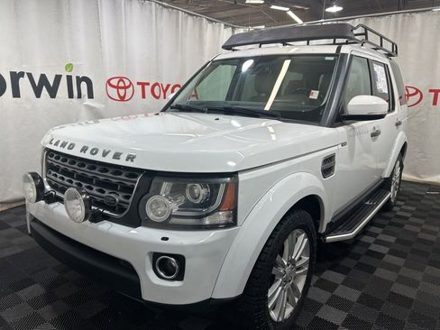 Used 2016 Land Rover LR4 HSE image 3