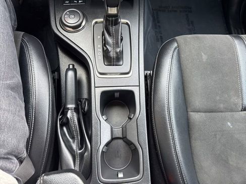 Used 2023 Ford Ranger Lariat w/ Tremor Off-Road Package image 13