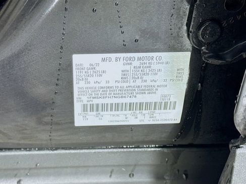 Certified 2022 Ford Explorer Limited w/ Equipment Group 301A image 34