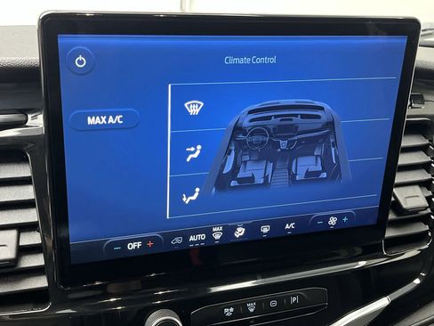 Used 2023 Ford Transit 350 XLT image 19