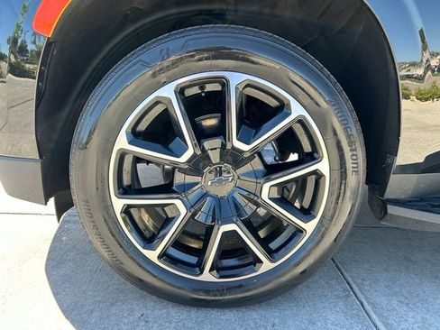 Used 2023 Chevrolet Tahoe RST AWD/4WD image 31