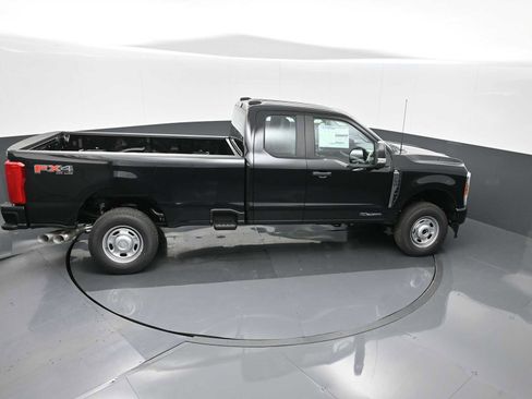 New 2025 Ford F250 XL w/ FX4 Off-Road Package image 16