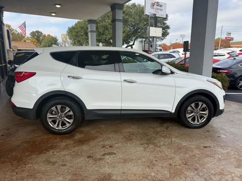 Used 2016 Hyundai Santa Fe Sport image 8