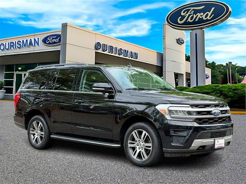 Used 2022 Ford Expedition XLT AWD/4WD image 1