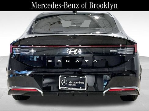 Used 2024 Hyundai Sonata SEL FWD image 4