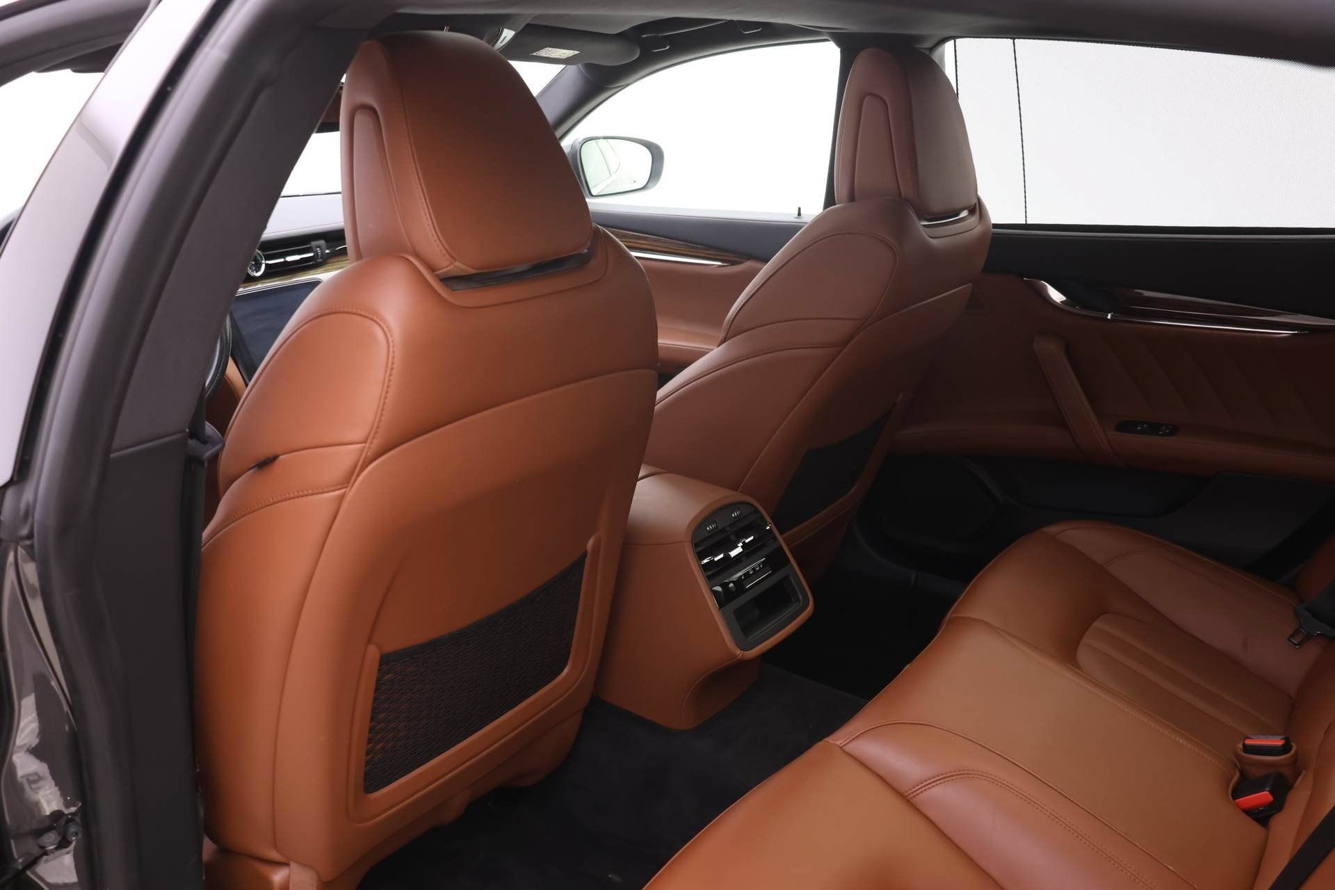 Used 2020 Maserati Quattroporte S GranSport Q4 AWD/4WD image 17