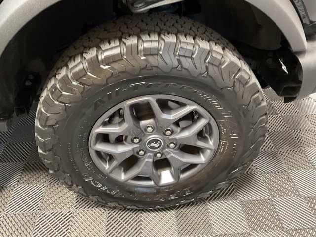 Used 2025 Ford Bronco Badlands AWD/4WD image 40