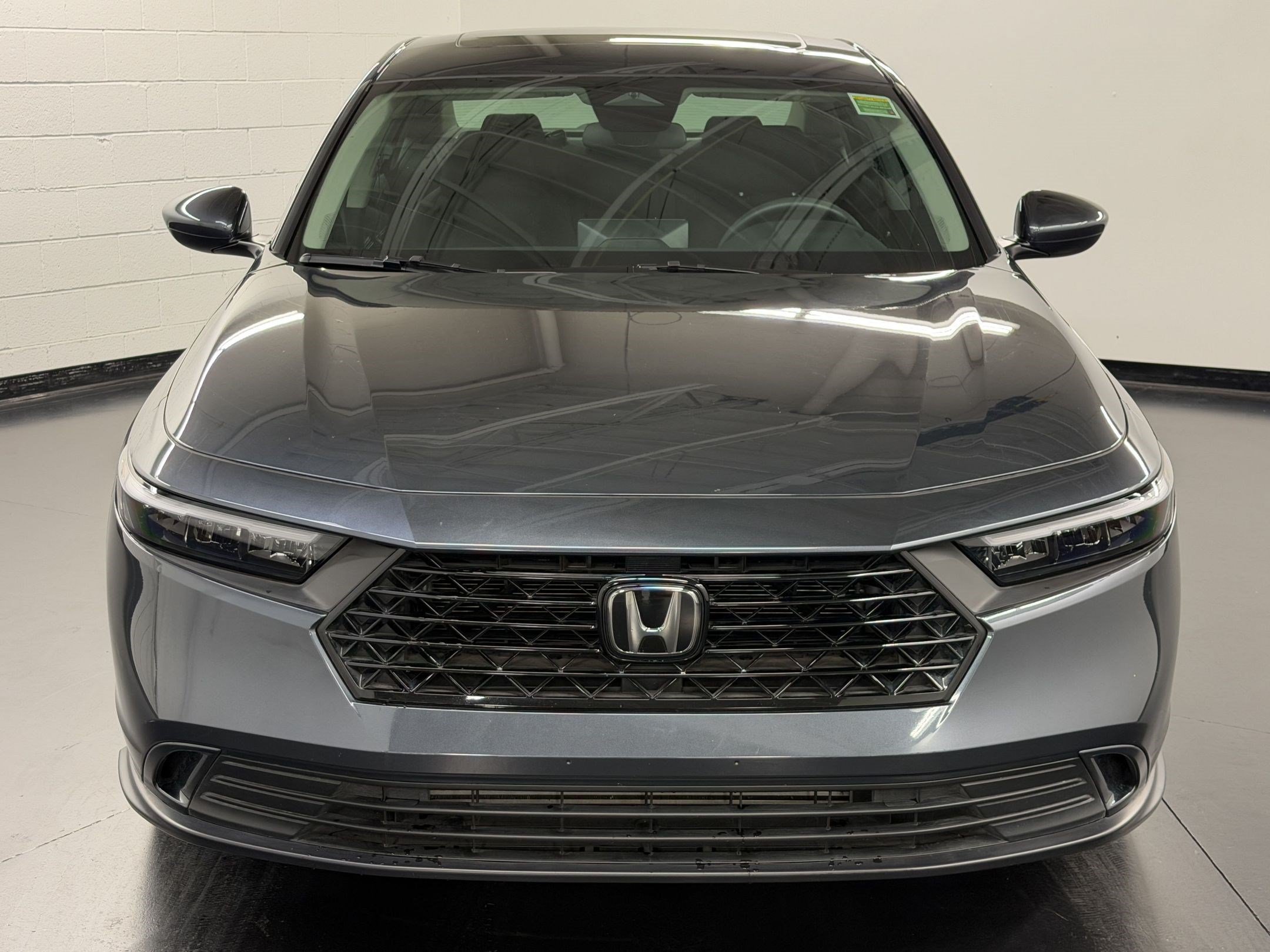 Certified 2023 Honda Accord EX image 6