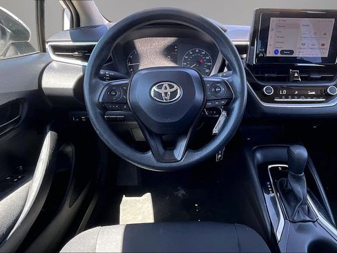 Used 2024 Toyota Corolla LE FWD image 8