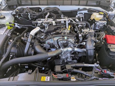New 2026 Ford Bronco Outer Banks AWD/4WD image 17