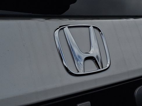 New 2026 Honda Pilot EX-L image 16