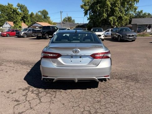 Used 2018 Toyota Camry XSE w/ Driver Assist Package FWD image 12