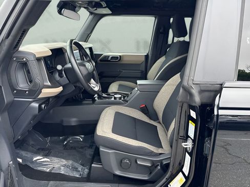 Used 2025 Ford Bronco Big Bend AWD/4WD image 9