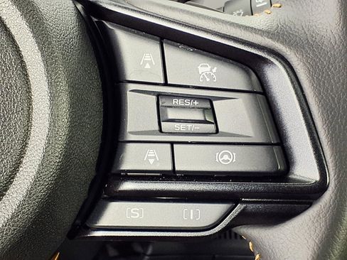 Certified 2025 Subaru Crosstrek 2.5i Wilderness w/ Crosstrek Mirror Package AWD/4WD image 18