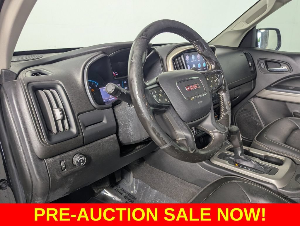 Used 2019 GMC Canyon Denali RWD image 10