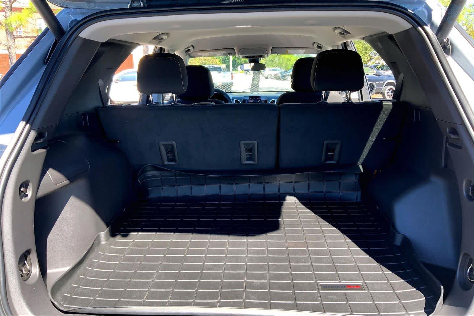 Used 2023 Chevrolet Equinox LT FWD image 36