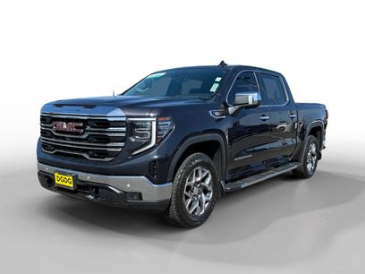 Used 2022 GMC Sierra 1500 SLT w/ SLT Premium Plus Package