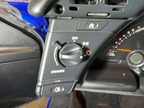 Used 1996 Chevrolet Corvette Coupe image 21