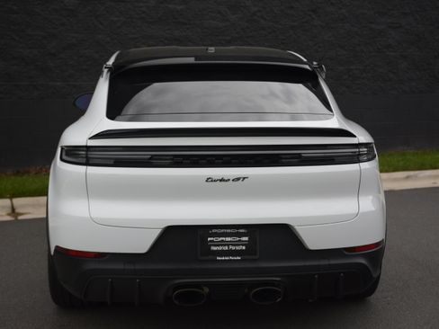 Certified 2024 Porsche Cayenne Turbo GT AWD/4WD image 6