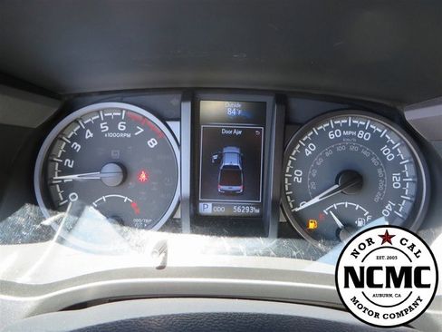 Used 2021 Toyota Tacoma TRD Sport image 39