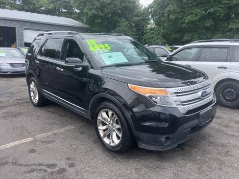 Used 2013 Ford Explorer XLT AWD/4WD image 5