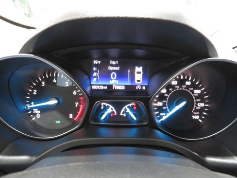 Used 2017 Ford Escape Titanium w/ Equipment Group 301A FWD image 17