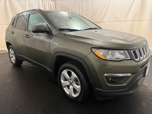 Certified 2021 Jeep Compass Latitude image 10