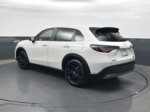 New 2026 Honda HR-V Sport image 5