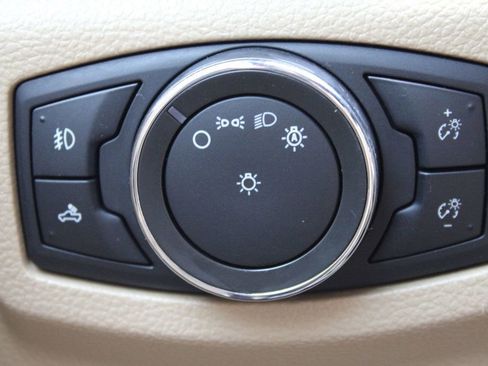 Used 2017 Ford F150 Lariat w/ Equipment Group 502A Luxury image 33