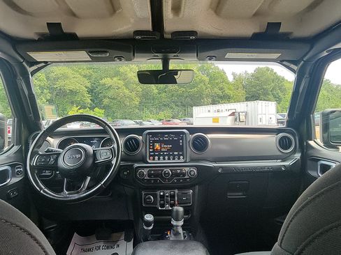 Used 2021 Jeep Wrangler Unlimited Sport AWD/4WD image 24