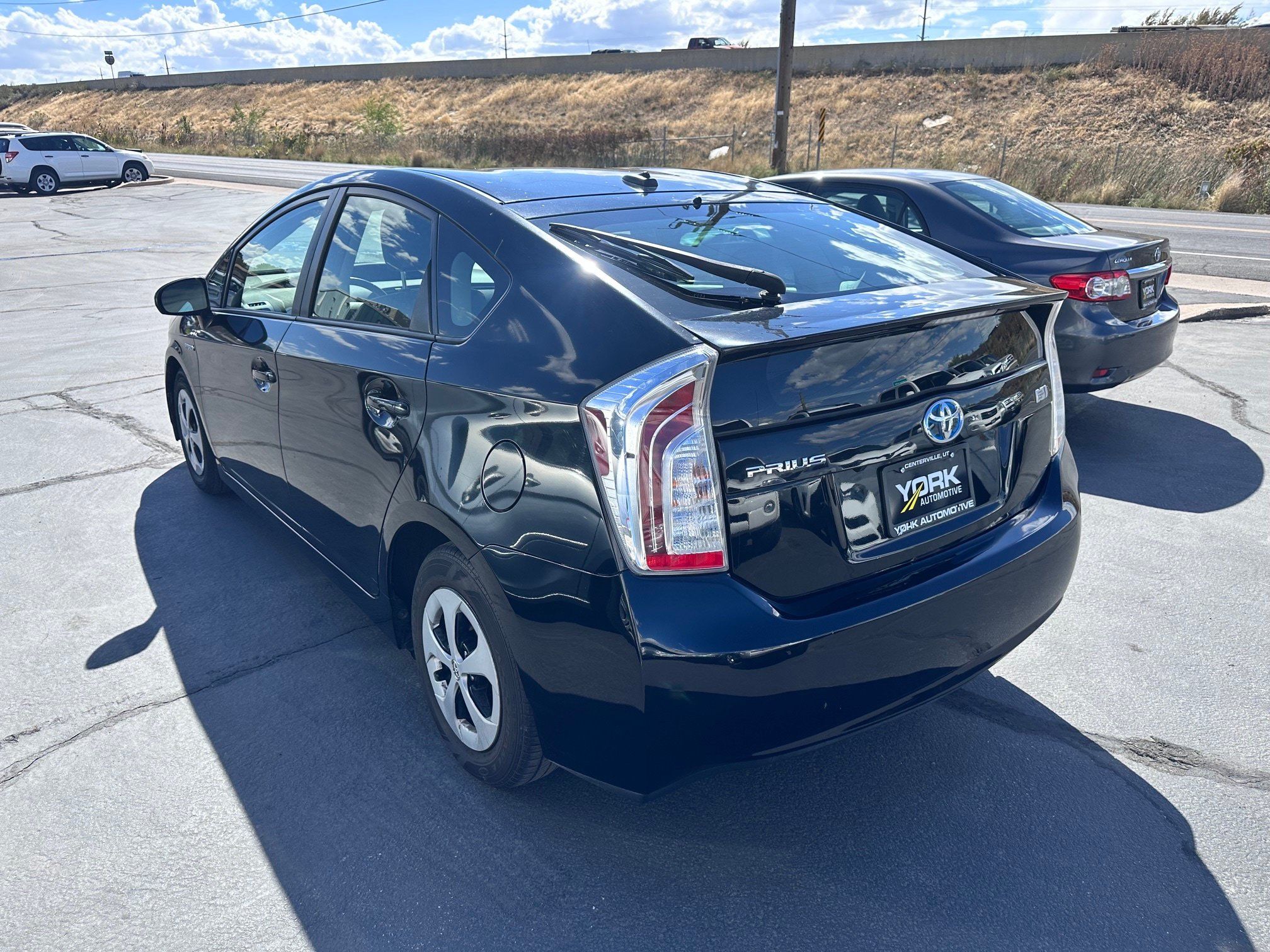 Used 2014 Toyota Prius Four FWD image 4