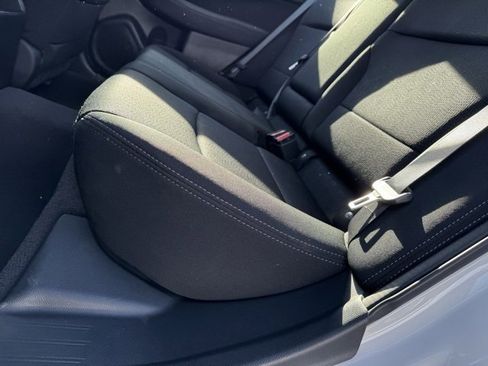 Used 2017 Subaru Legacy 2.5i Premium image 10