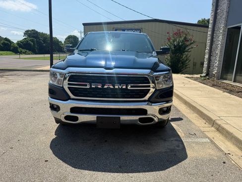 Used 2023 RAM 1500 Big Horn AWD/4WD image 3