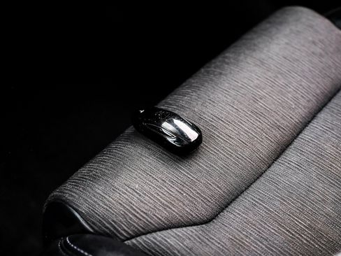 Used 2018 Tesla Model X 75D image 60