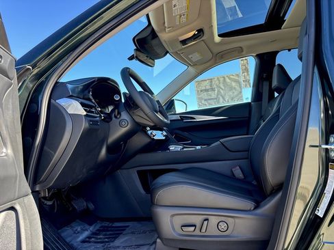 New 2026 INFINITI QX60 Luxe w/ Cargo Package image 21